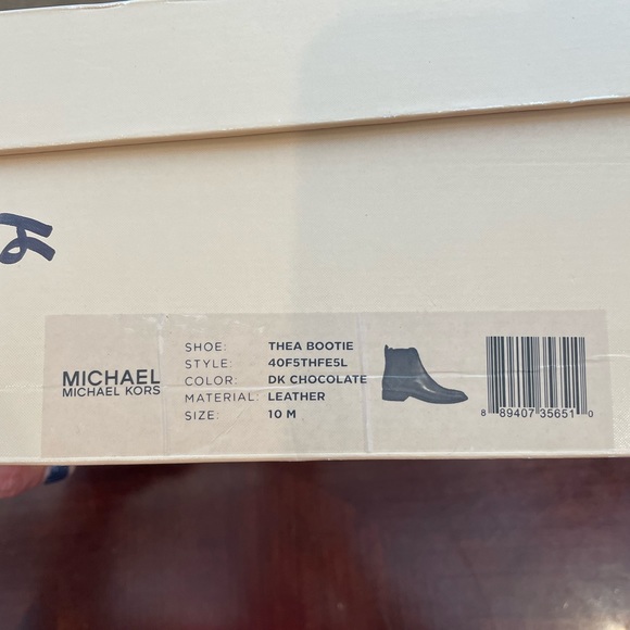 Michael Kors Thea Booties Ankle Boots Dark Chocolate Size 10 in original box - Picture 11 of 11